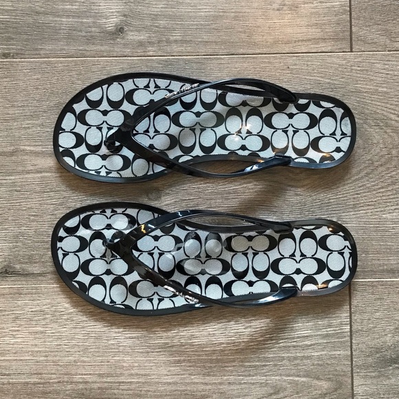 Vintage Coach CC Monogram Black Gray Sandals Flip Flop Size 8 - Picture 1 of 7